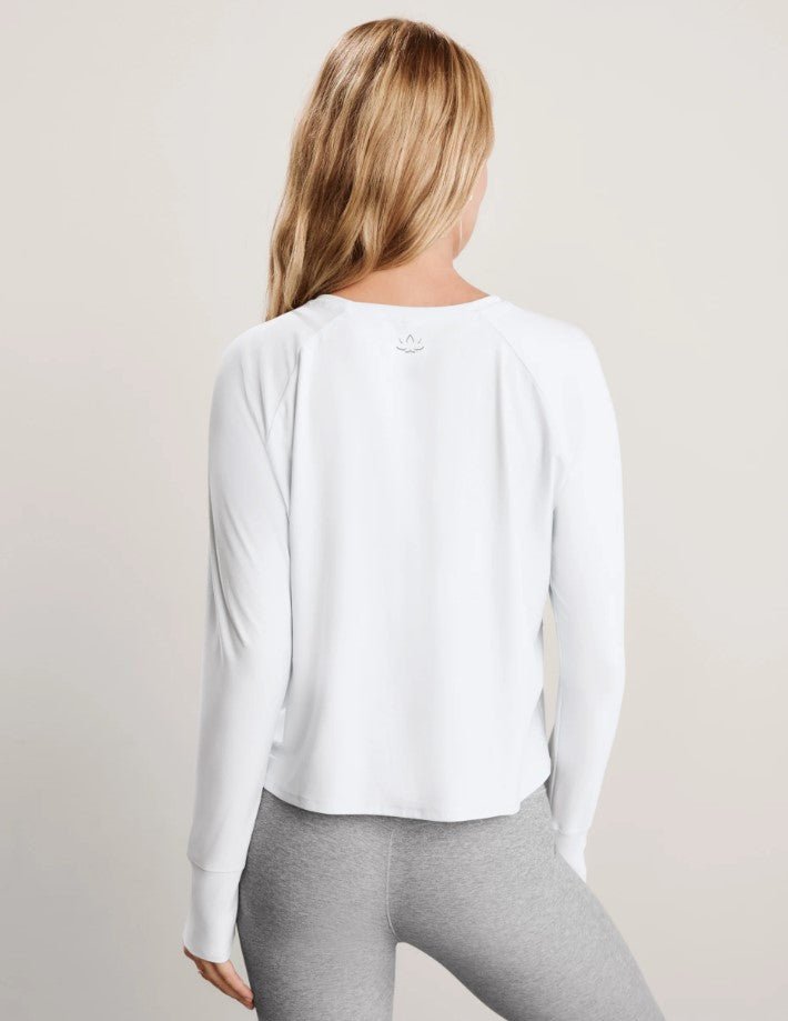Featherweight Daydreamer Pullover - Cloud White - Jaffi&