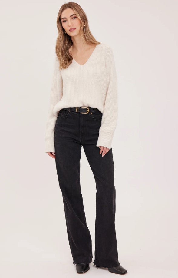 Filomena V Neck Sweater - Cream - Jaffi&