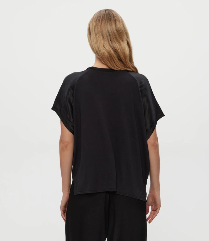 Satin Flow Tee - Black