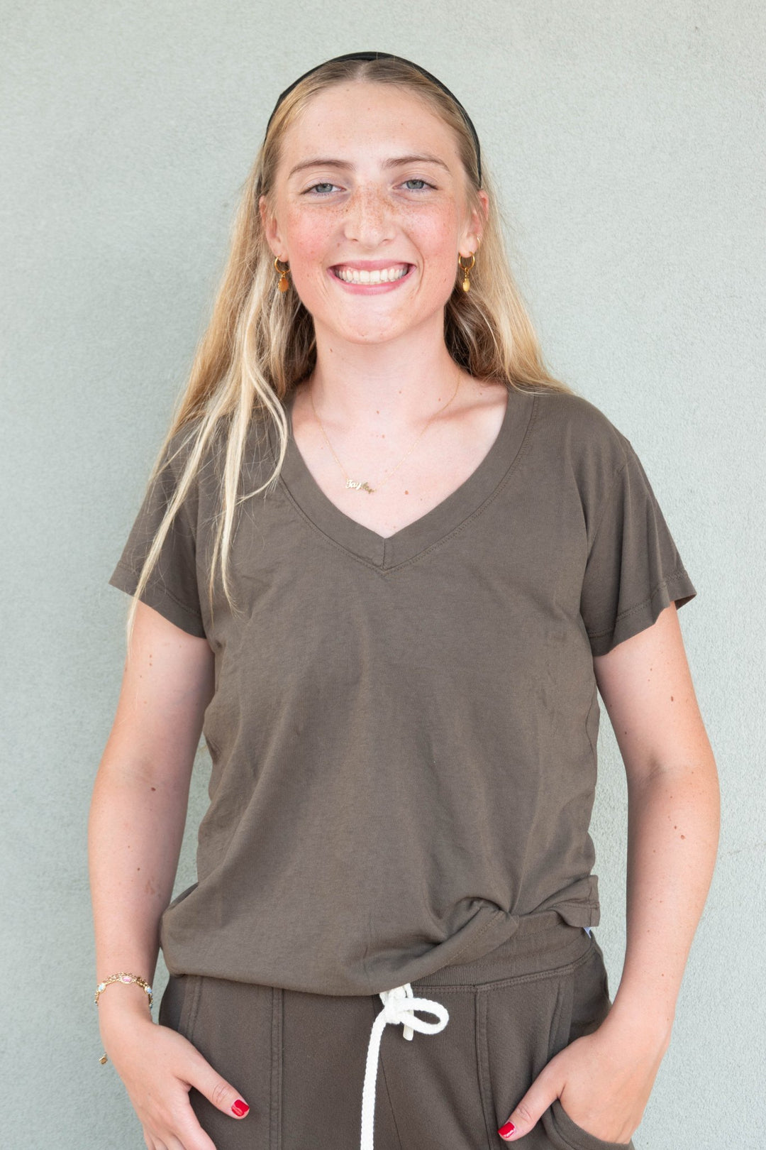 Hendrix Boxy V Neck Tee - Dark Olive - Jaffi's