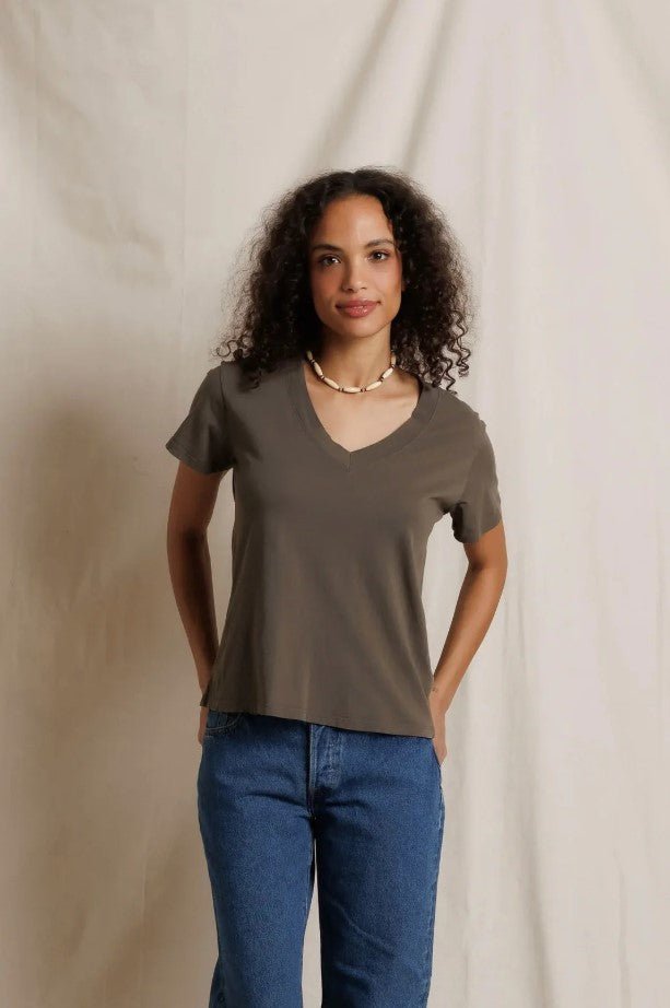 Hendrix Boxy V Neck Tee - Dark Olive - Jaffi&