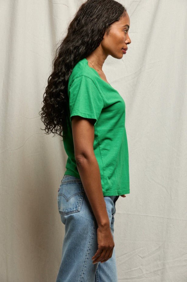 Hendrix Boxy V Neck Tee - Grass - Jaffi's