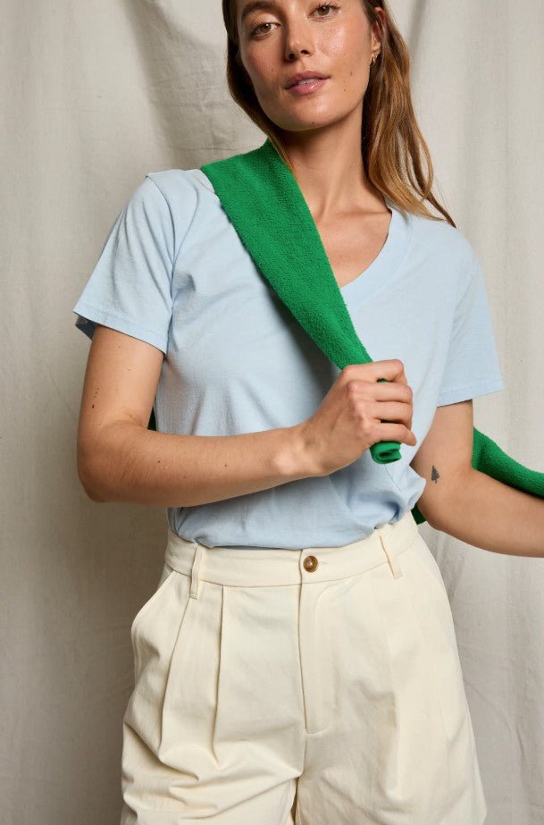 Hendrix Boxy V Neck Tee - Powder Blue - Jaffi's