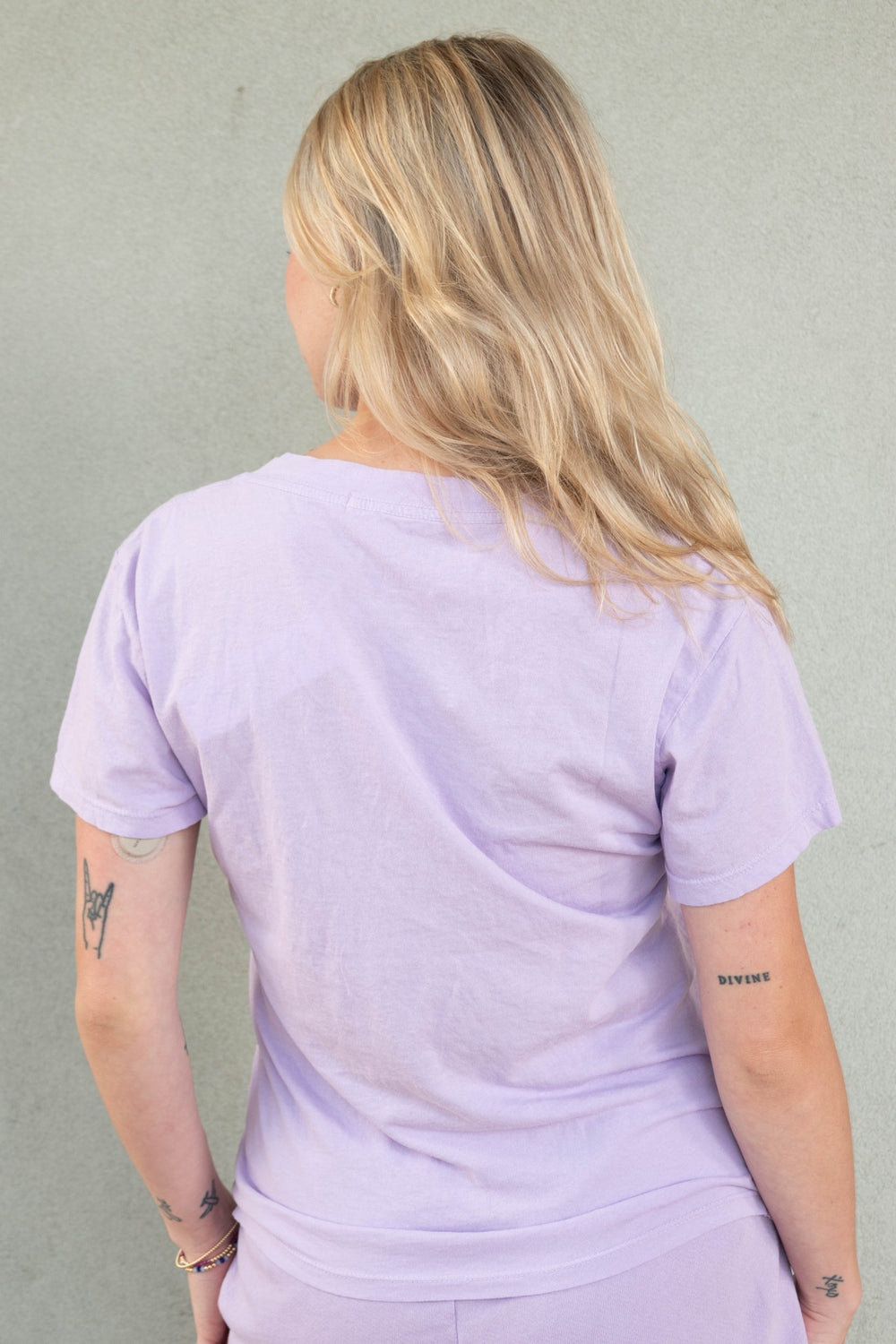 Hendrix Boxy V Neck Tee - Ultraviolet - Jaffi's