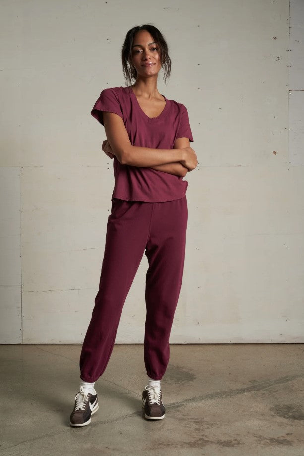 Hendrix Boxy V Neck Tee - Dark Burgundy