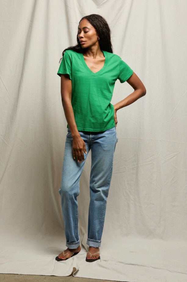 Hendrix Boxy V Neck Tee - Grass