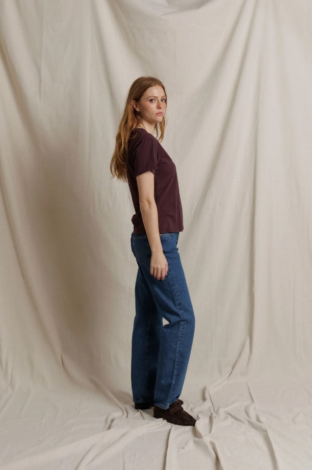 Hendrix Boxy V Neck Tee - Cherry Lacquer
