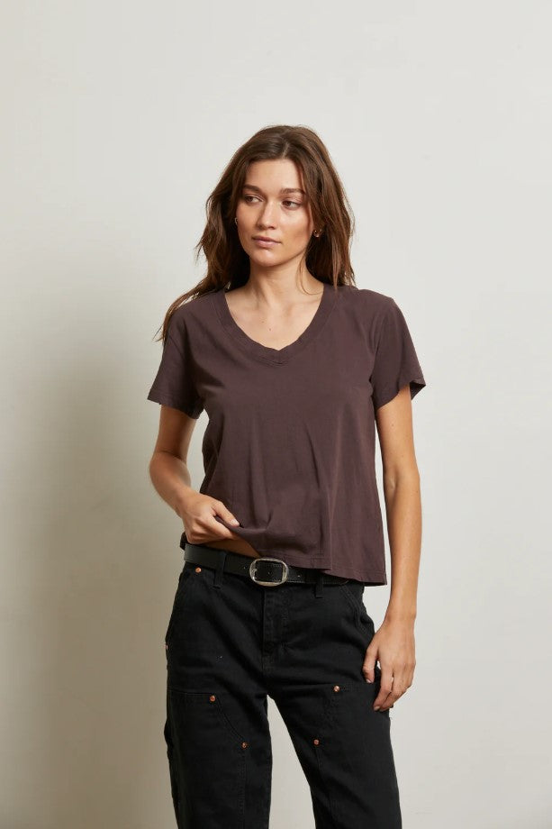 Hendrix Boxy V Neck Tee - Cocoa Powder