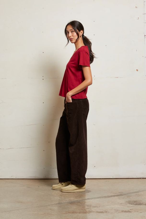 Hendrix Boxy V Neck Tee - Maple