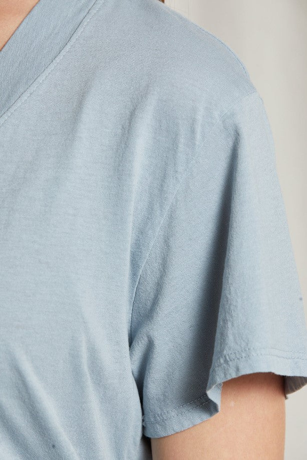 Hendrix Boxy V Neck Tee - Mountain Blue