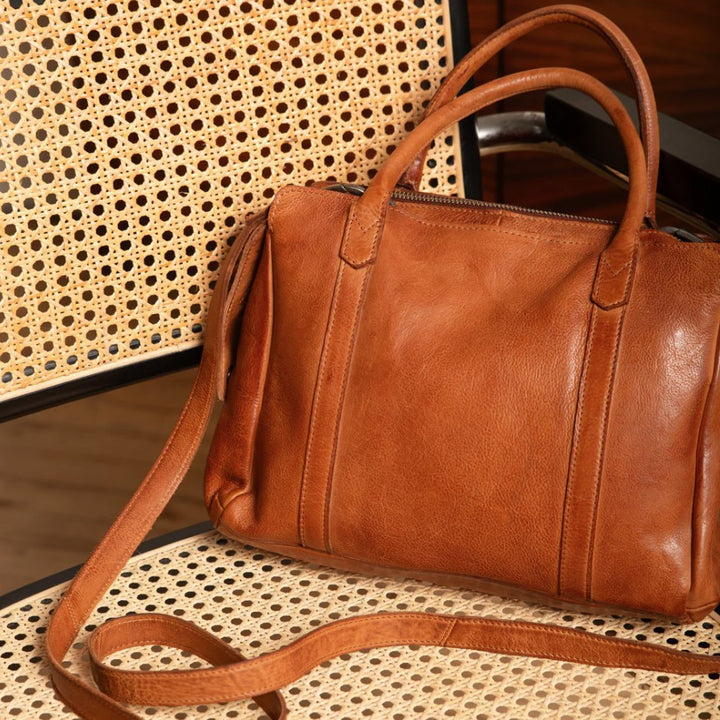 James Crossbody - Cognac