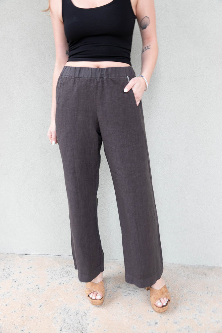 Linen Clean Front Crop - Caviar - Jaffi's