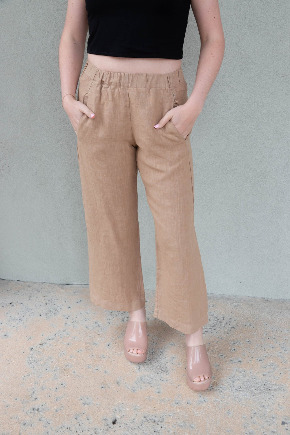 Linen Clean Front Crop - Sand - Jaffi's