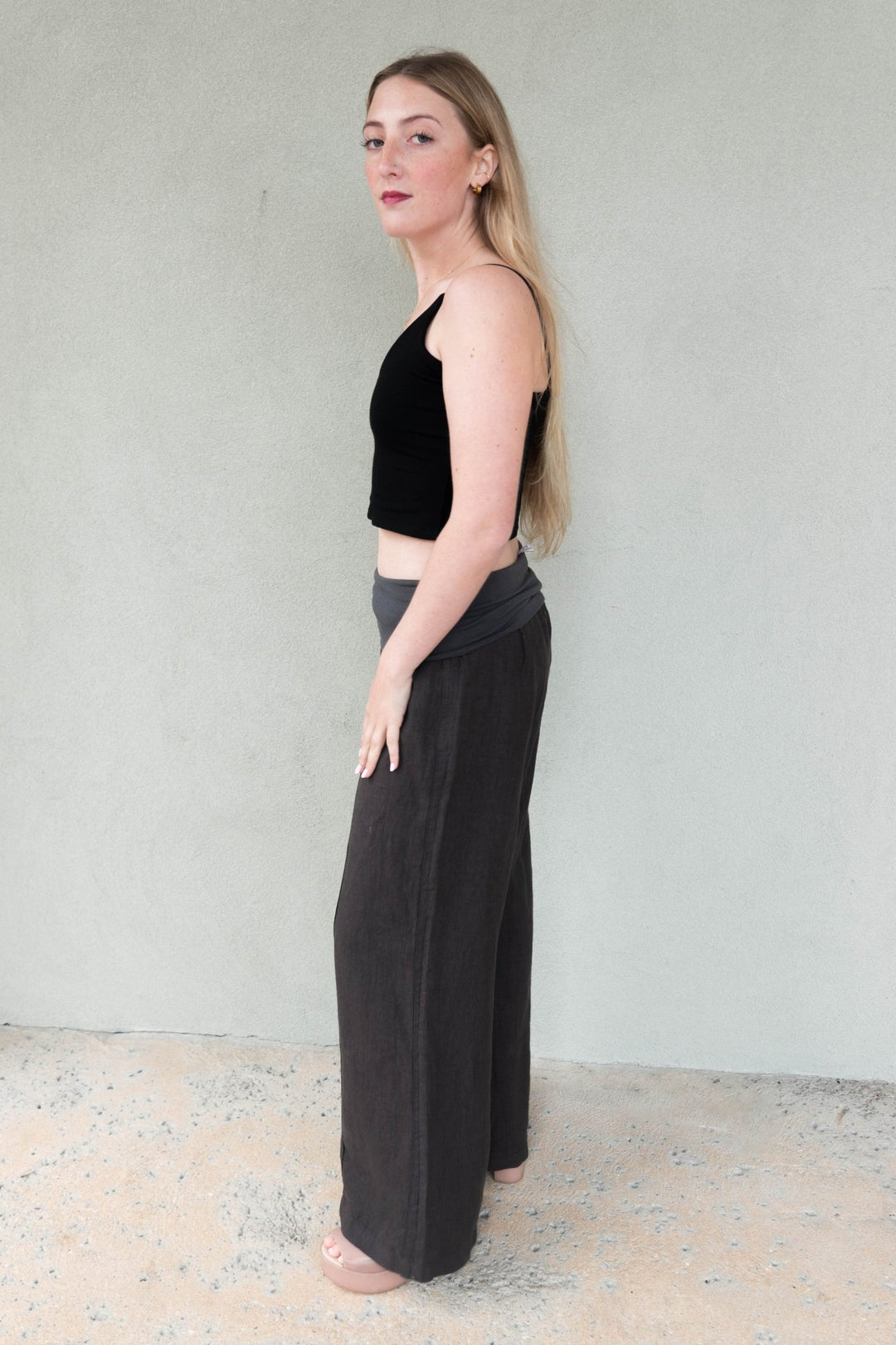 Linen Fold Over 30" Pant - Caviar - Jaffi's