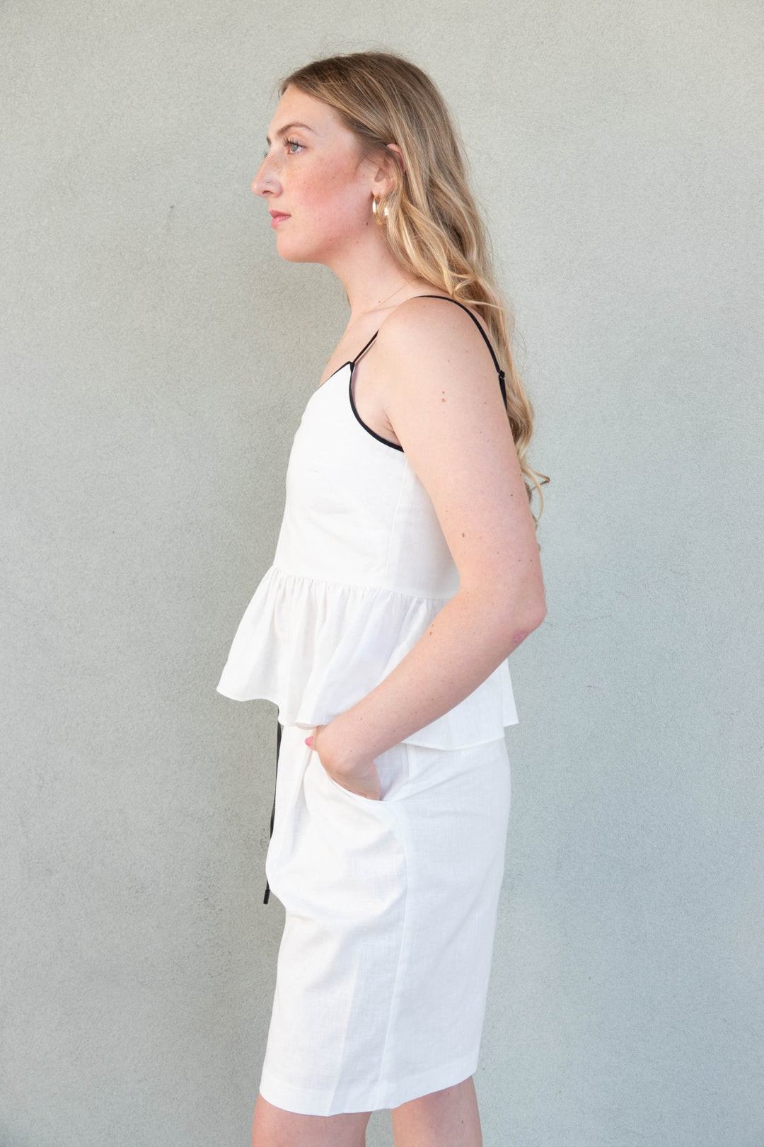 Lottie Relaxed Short - White/Black - Jaffi's