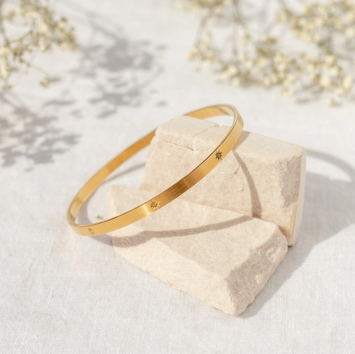 Gold Lucent Bangle