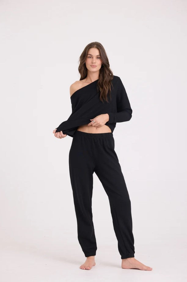 Maggie Off Shoulder Pullover - Black