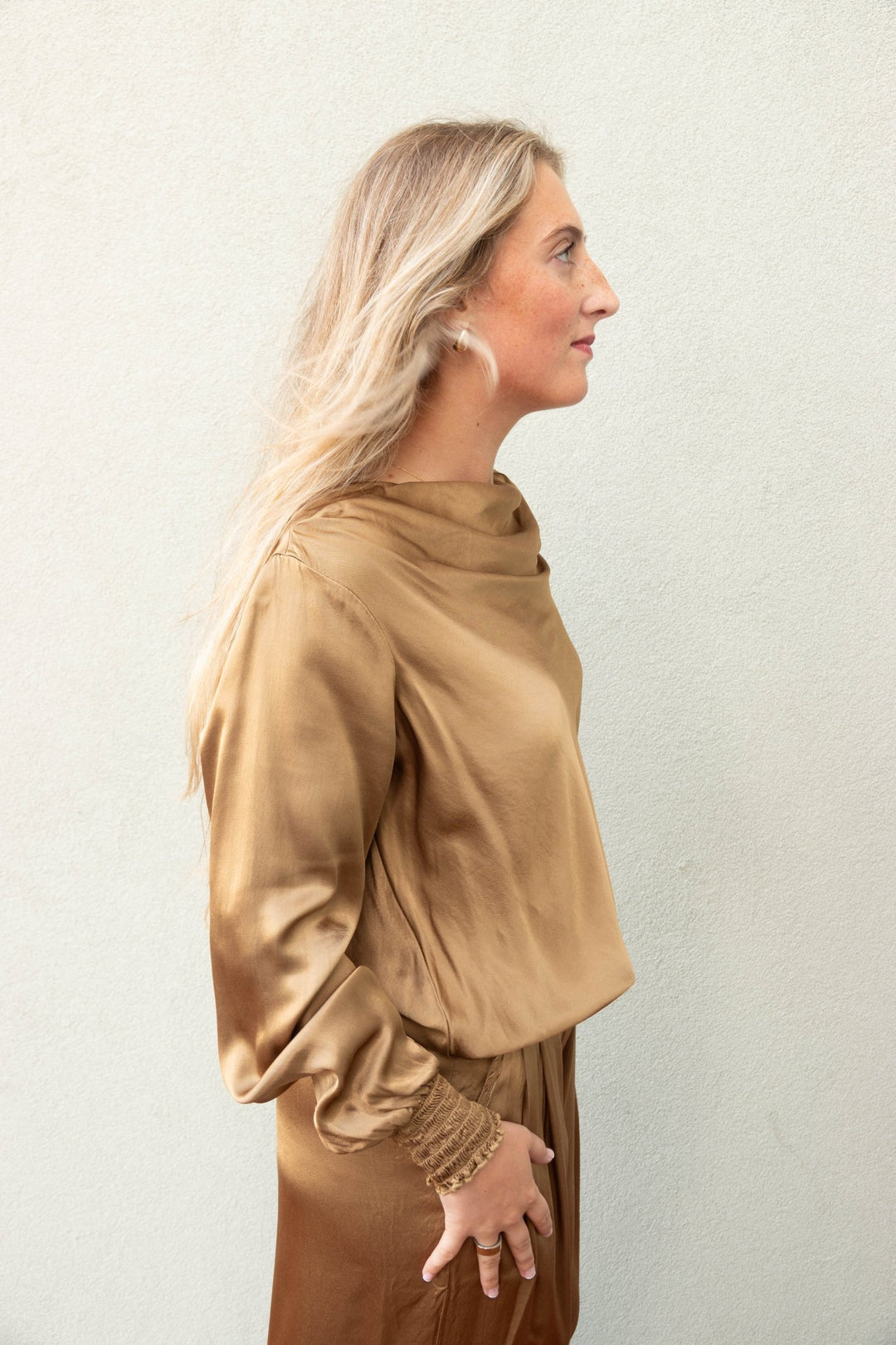 Margaret Smocked Sleeve Bubble Hem Top - Gold - Jaffi&