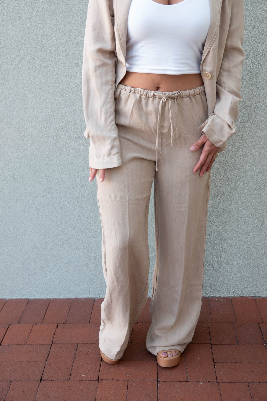 Marissa Drawstring Pant - Macadamia - Jaffi's