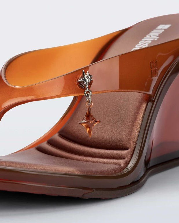 Melissa Nabeela - Clear Brown - Jaffi&