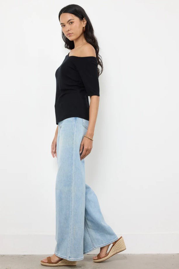 Mira Off the Shoulder Top - Black - Jaffi's