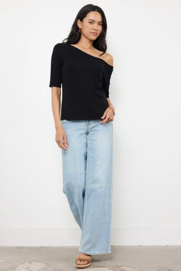 Mira Off the Shoulder Top - Black - Jaffi's