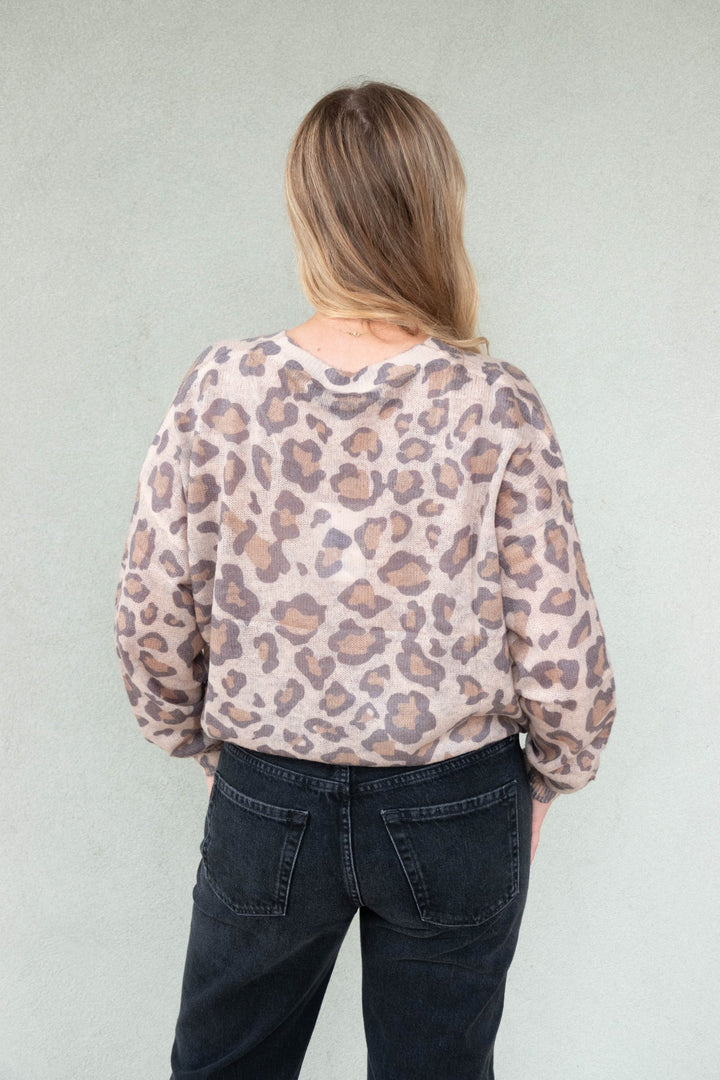 Nina Pullover Knit Top - Leopard - Jaffi&