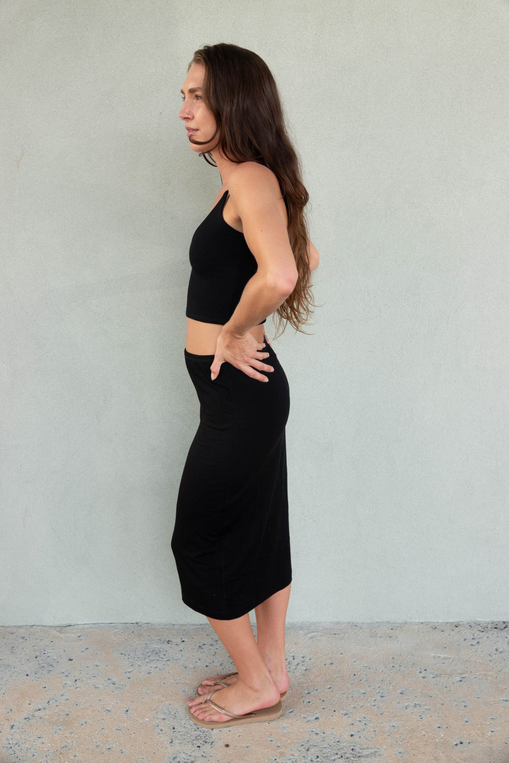 Noor Midi Skirt - Black - Jaffi's
