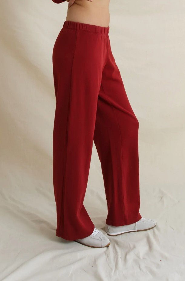 Nora French Terry Pant - Ruby Red - Jaffi&