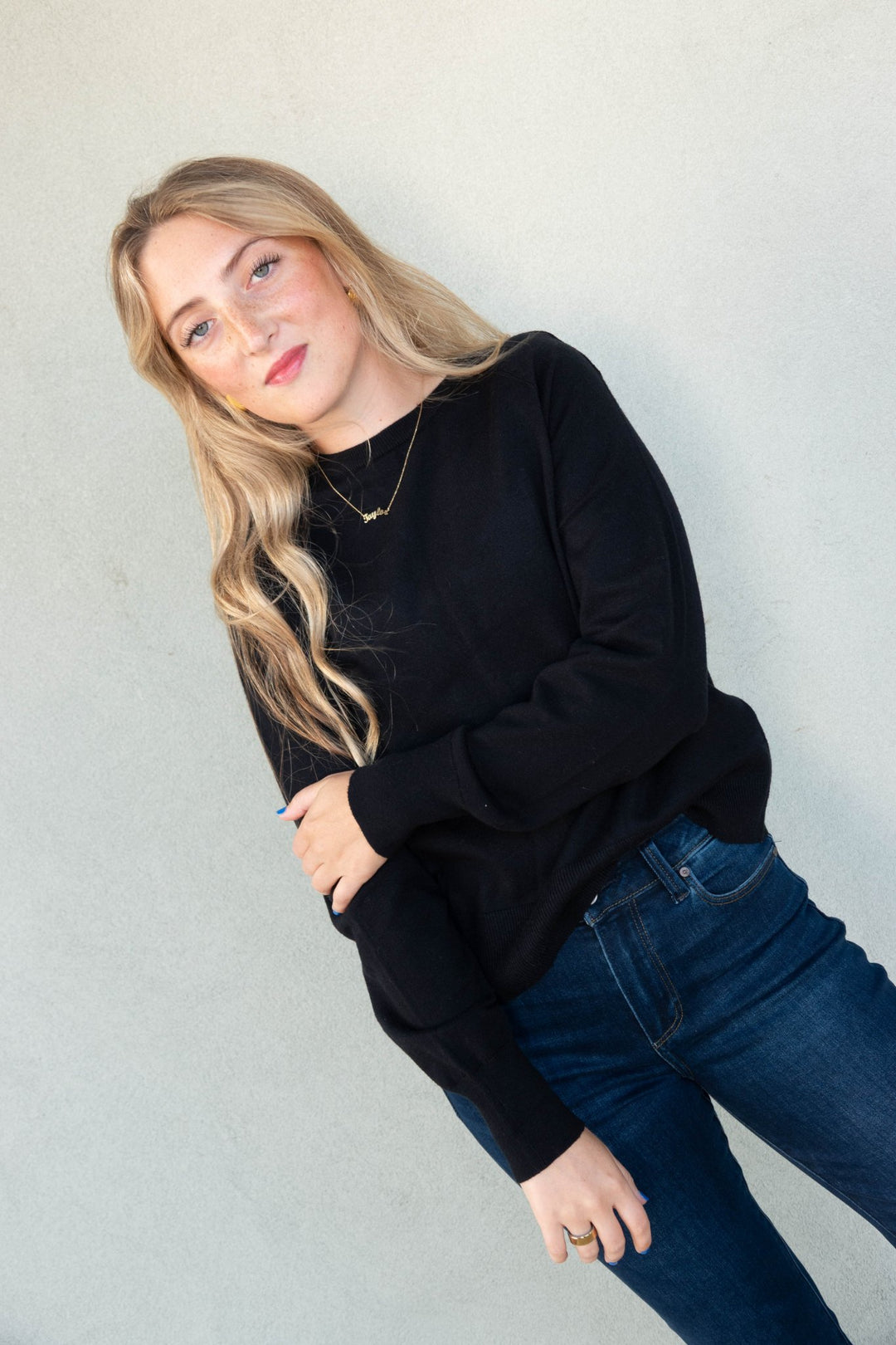 Otis Crew Neck Sweater - Black - Jaffi&