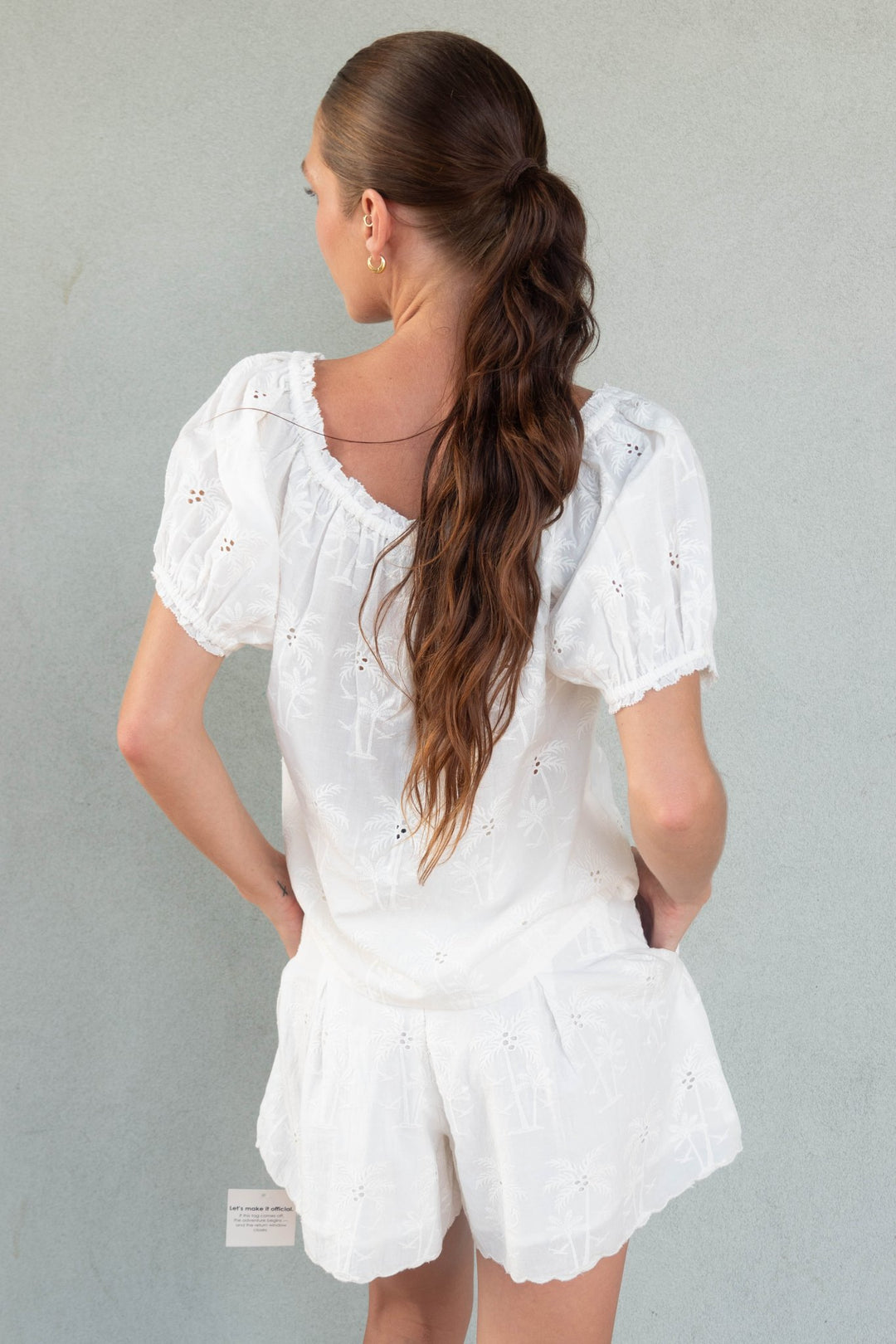 Paula Palm Eyelet Short - Jaffi&