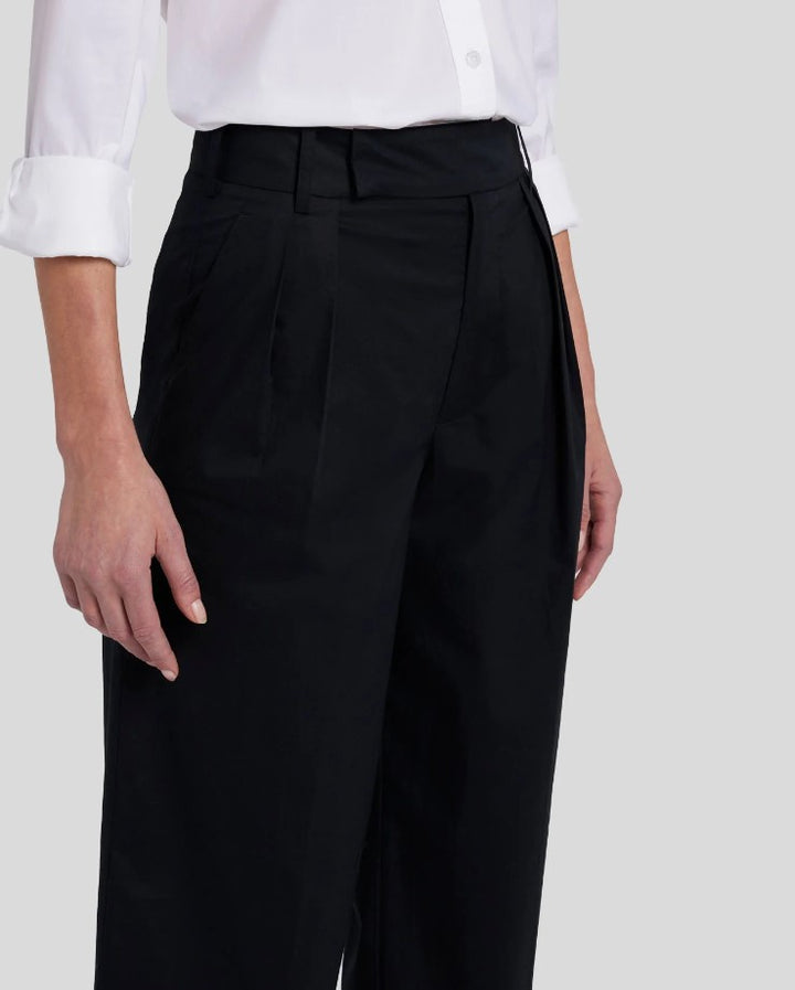 Poplin Pleated Trouser