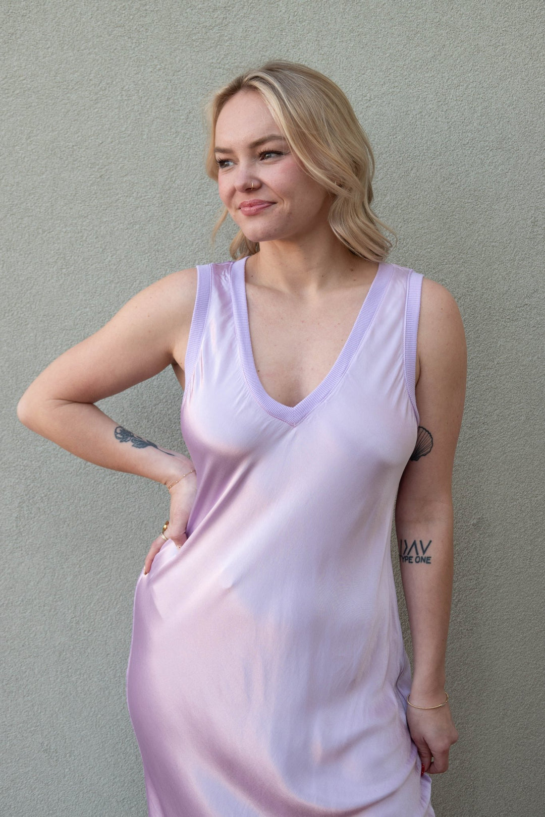 Randi Satin V Neck Midi Dress - Whimsy - Jaffi's