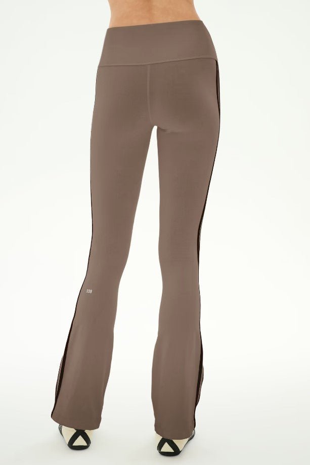 Raquel High Waist 30" Supplex Flare - Lentil/Black - Jaffi&