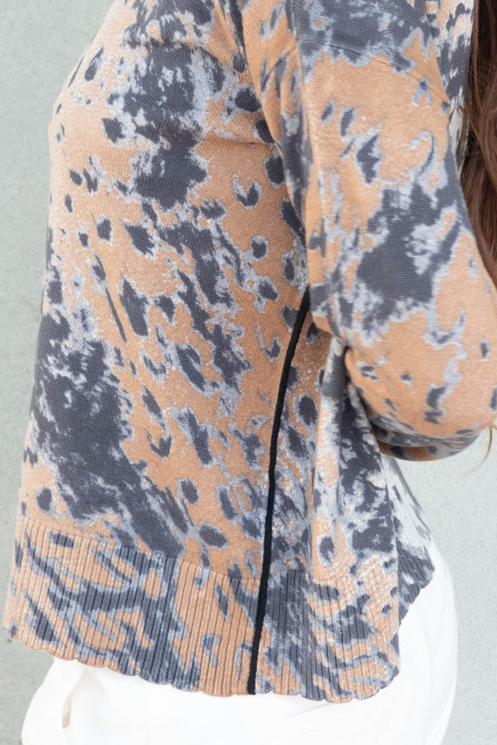 Running Wild Sweater - Ice Blue/Camel - Jaffi&