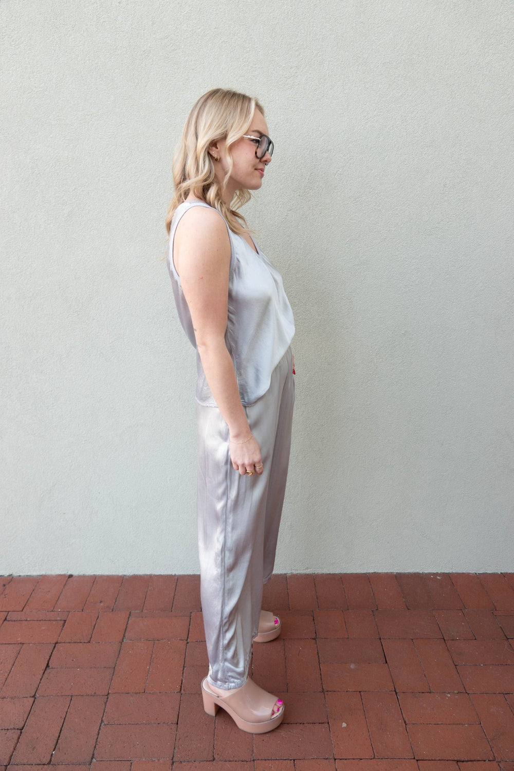 Sacha Cropped Satin Pant - Zinc - Jaffi's