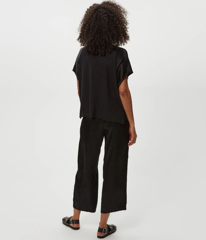 Sacha Cropped Satin Pant - Black