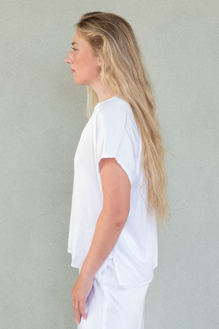 Satin Flow Tee - Coconut Milk - Jaffi&
