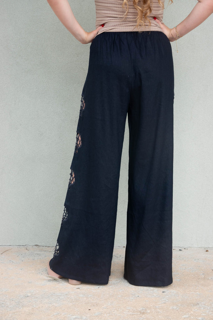 Shelly Pant - Navy - Jaffi's