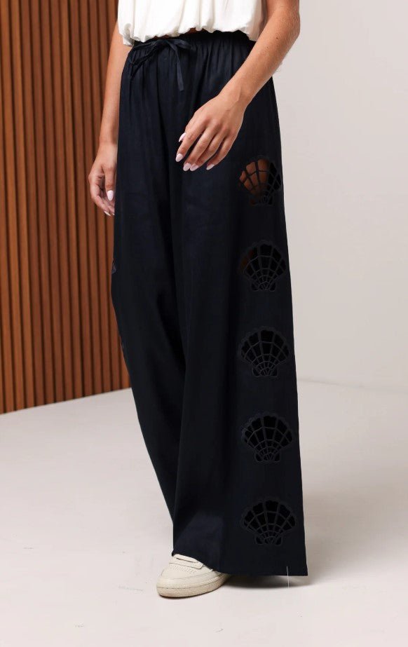 Shelly Pant - Navy - Jaffi's