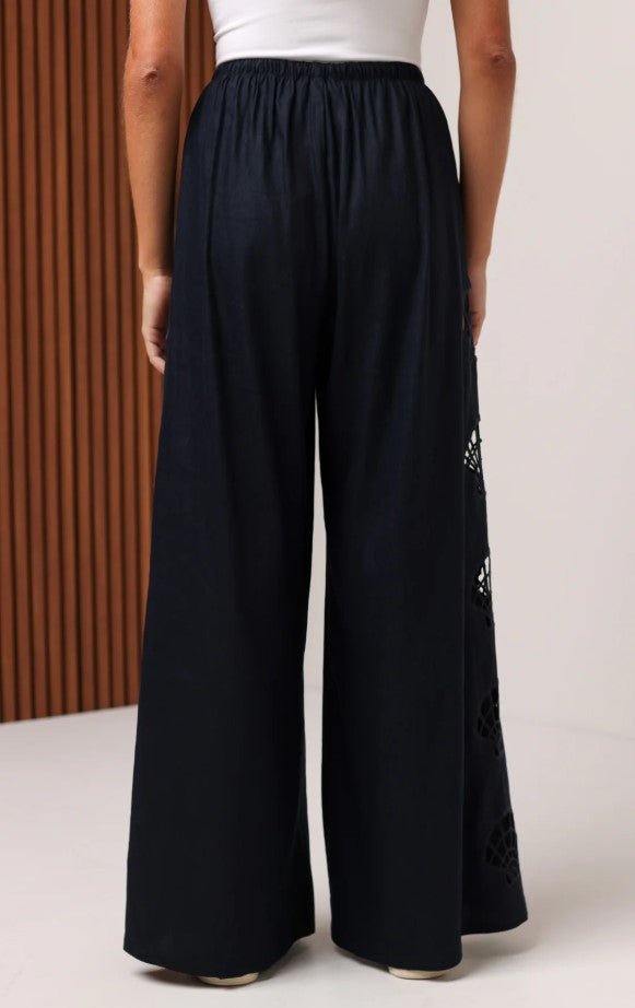 Shelly Pant - Navy - Jaffi's