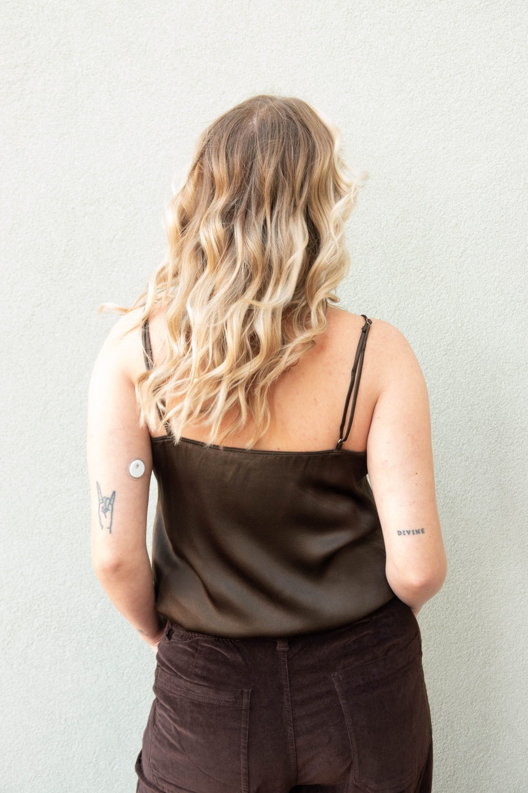 Silky Bryce Top - Moss Brown - Jaffi&