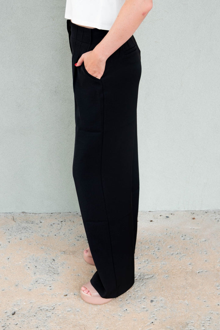 Silky Wide Leg Trouser - Black - Jaffi's