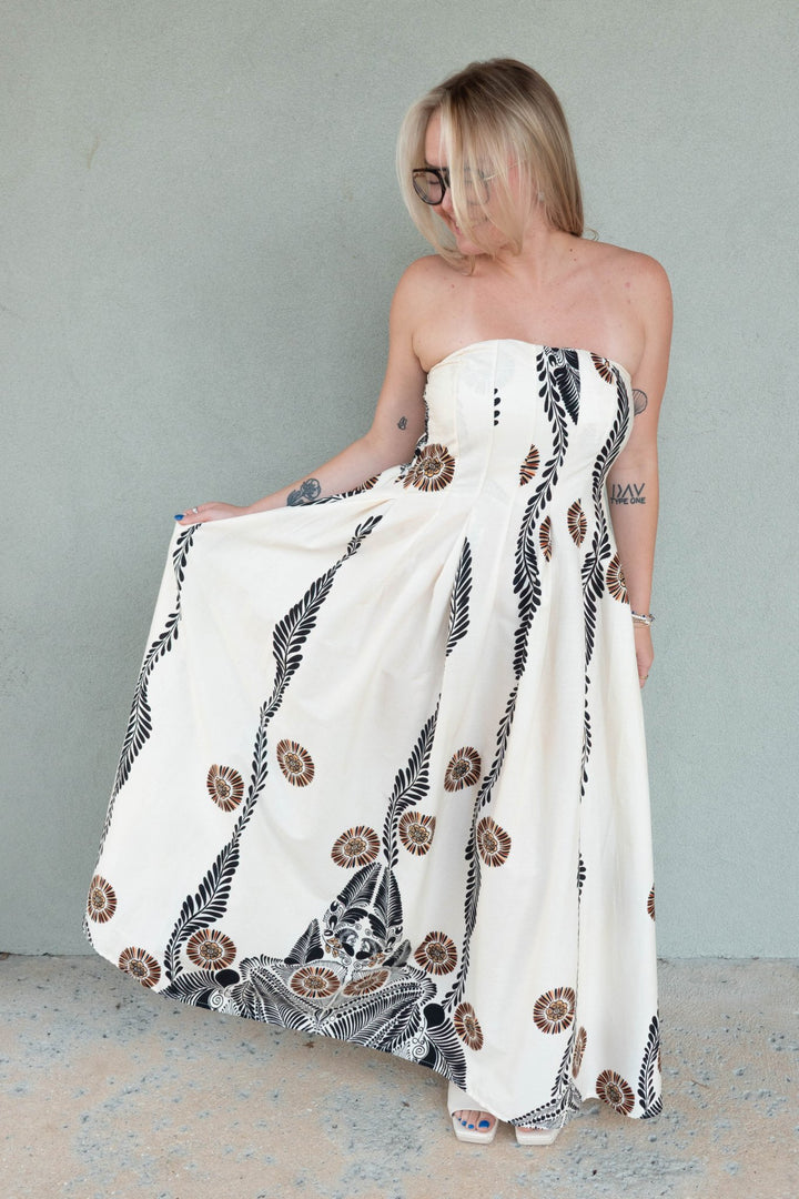 Smocked Back Tube Dress - Abstract Daisy - Jaffi&