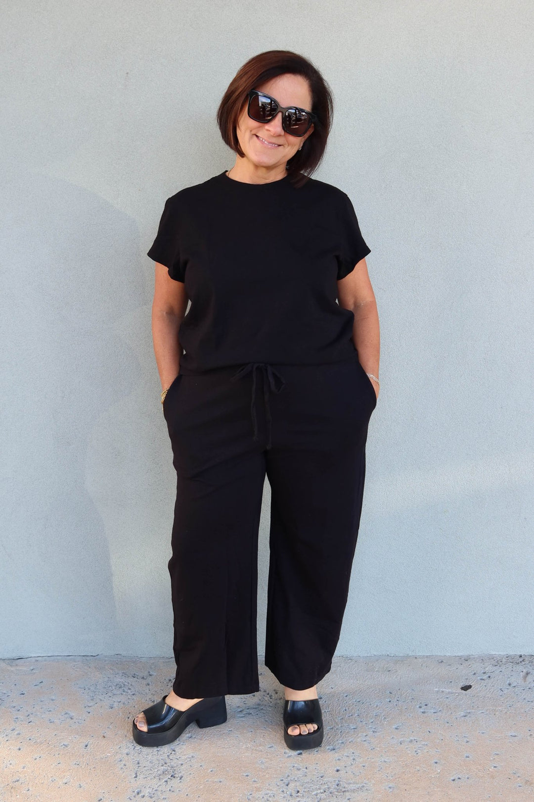 Solene Boxy Crew Neck Tee - Black - Jaffi's