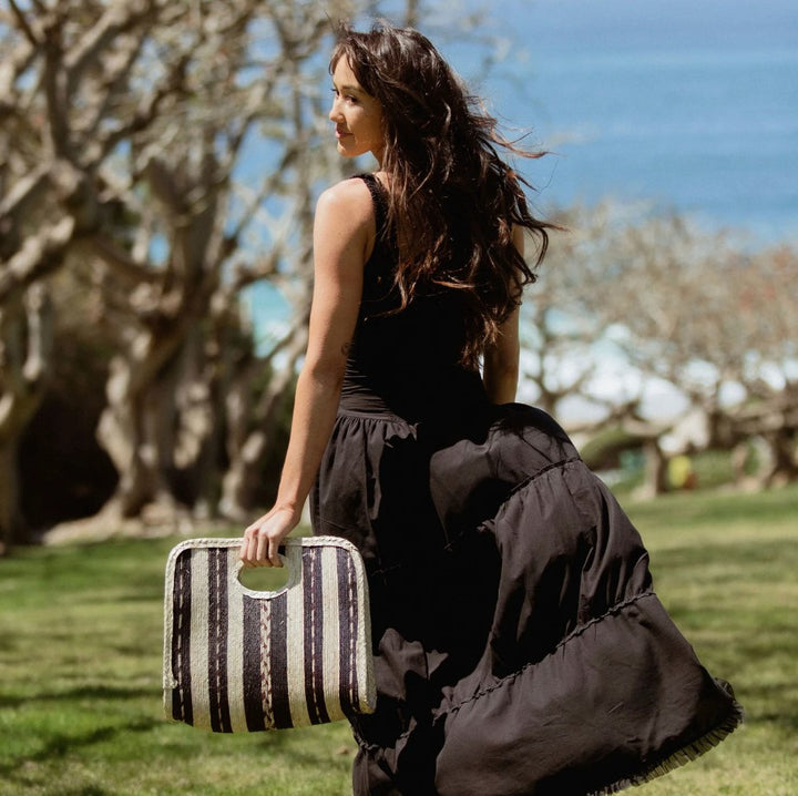Square Straw Beach Tote - Black/Natural