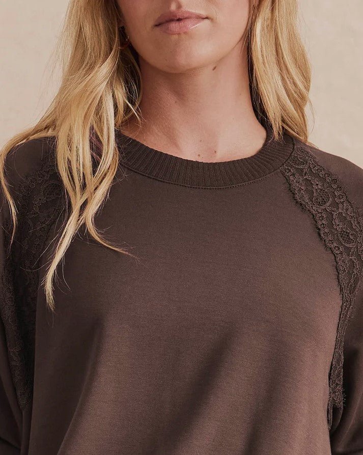 Supersoft Lace Trim Crew - Java - Jaffi&
