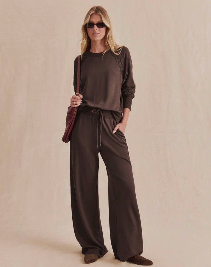 Supersoft Lace Trim Crew - Java - Jaffi&