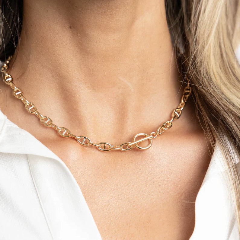 Taylor Toggle Chain Necklace