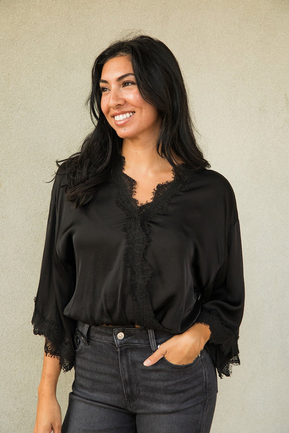 Tia Lace Top - Black - Jaffi's